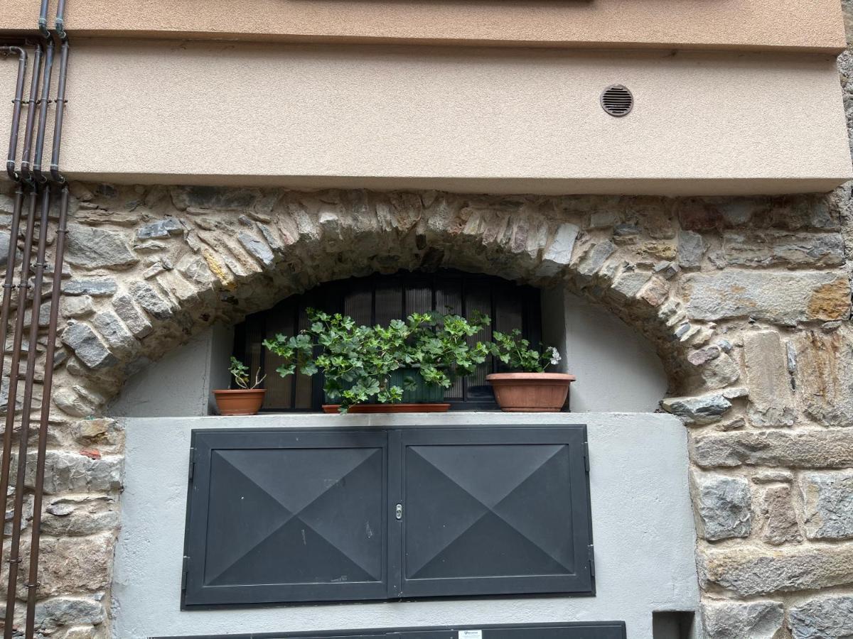 La Casa Di Pucci Nel Borgo Affrescato Di Parlasco Cortenova Exterior photo